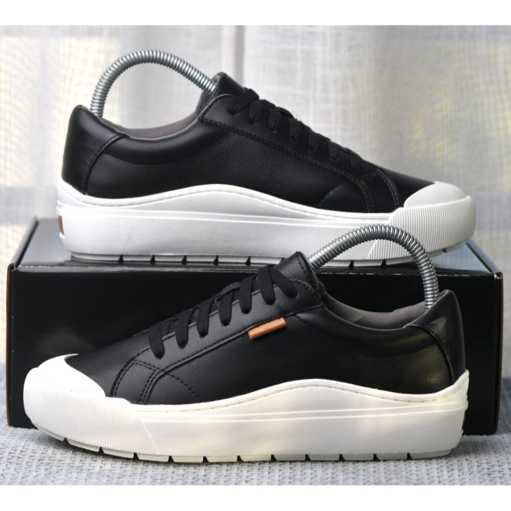 New! Size: 7.5 Women | Dr. Scholl's Women's Time Off Sneaker | Leather | Black